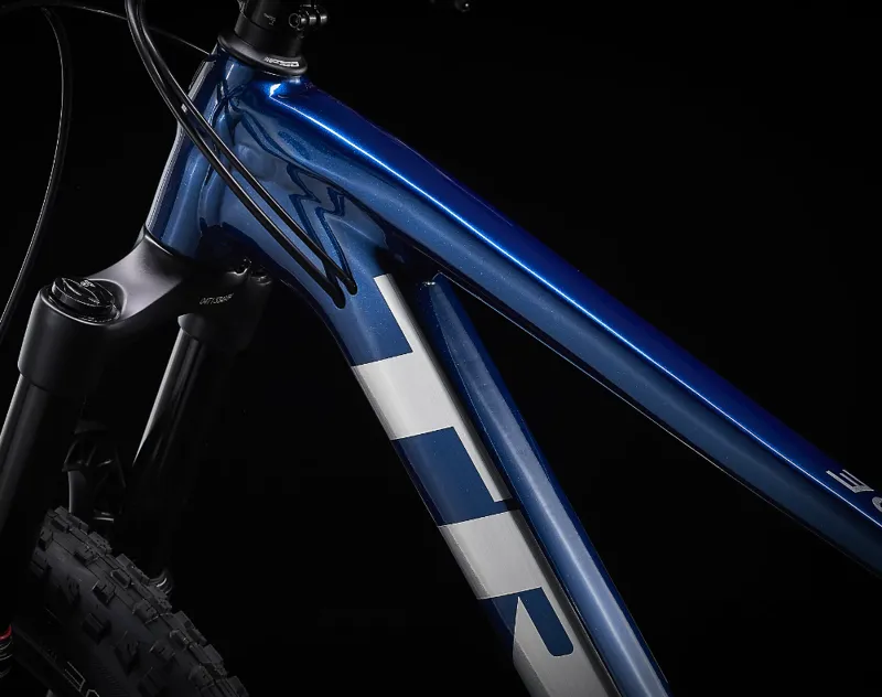 Trek Roscoe 8 Hardtail Mountain Bike 2025 in Blue-6